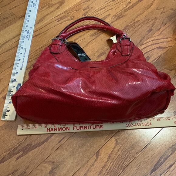 Mondani New York red handbag new with tags - Picture 8 of 10
